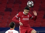  周琦刷新里程碑，利物浦八强战力克巴塞罗那，晋级概率达51％