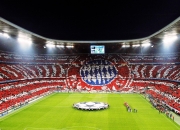 库里重要时刻重要助攻，湖人带队取胜！再创辉煌时刻